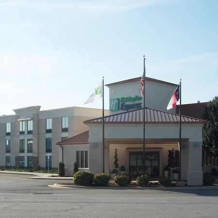 Holiday Inn Express Hickory - Hickory Mart By Ihg Exterior photo