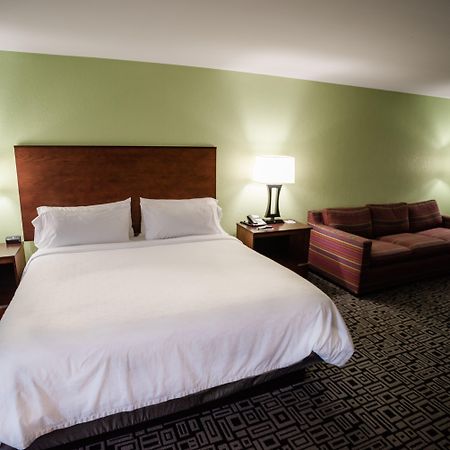 Holiday Inn Express Hickory - Hickory Mart By Ihg Exterior photo