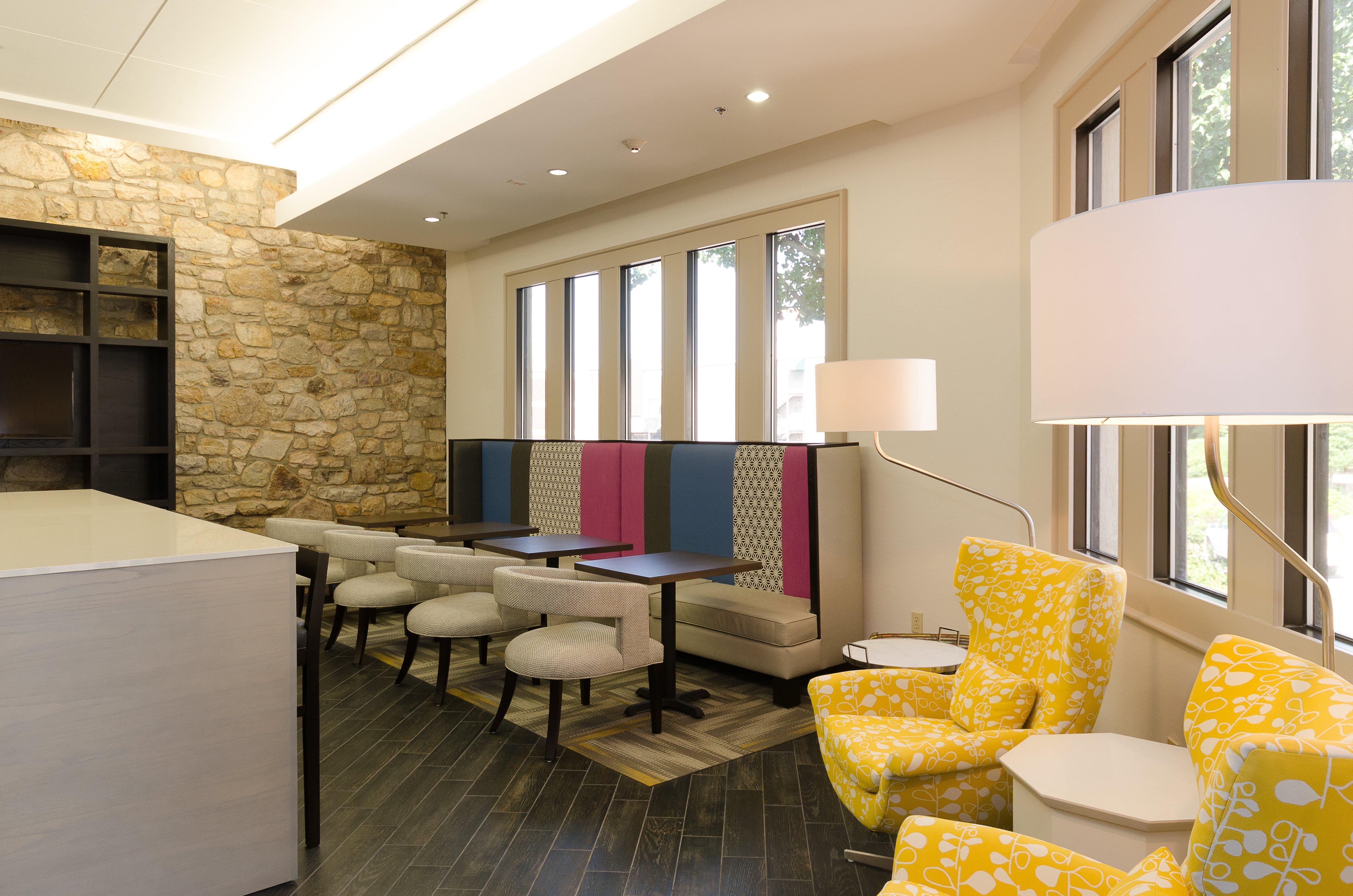 Holiday Inn Express Hickory - Hickory Mart By Ihg Exterior photo