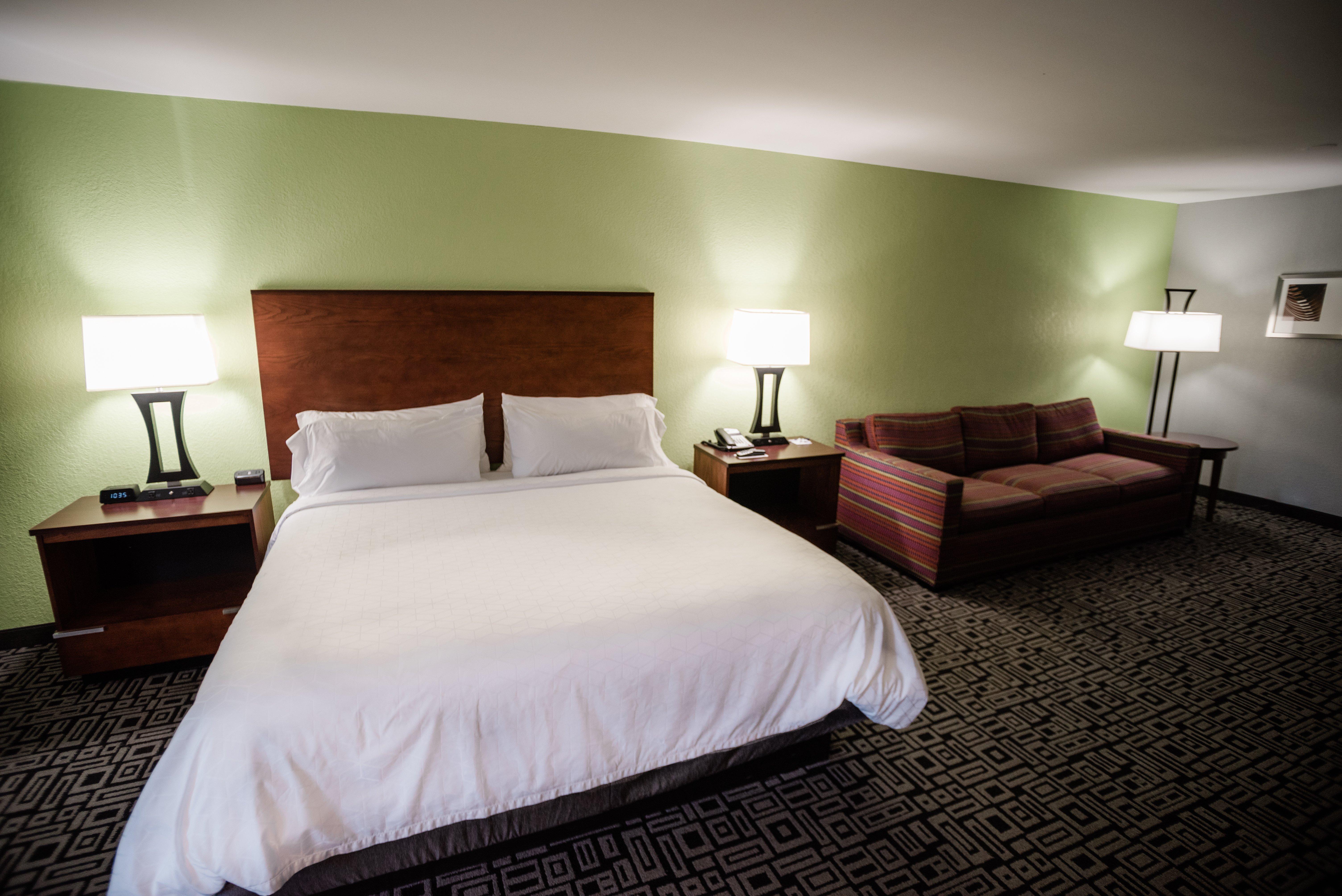 Holiday Inn Express Hickory - Hickory Mart By Ihg Exterior photo